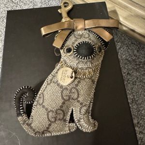 Gucci Pug keychain